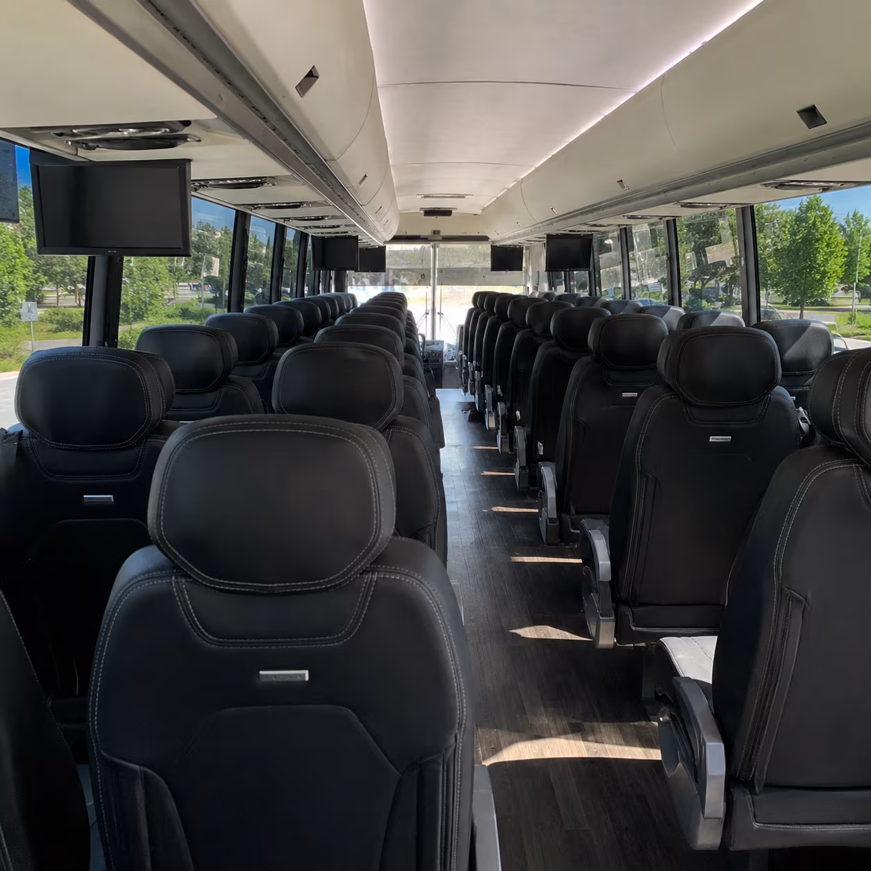 charter buses for kenner church retreats and overnight trips