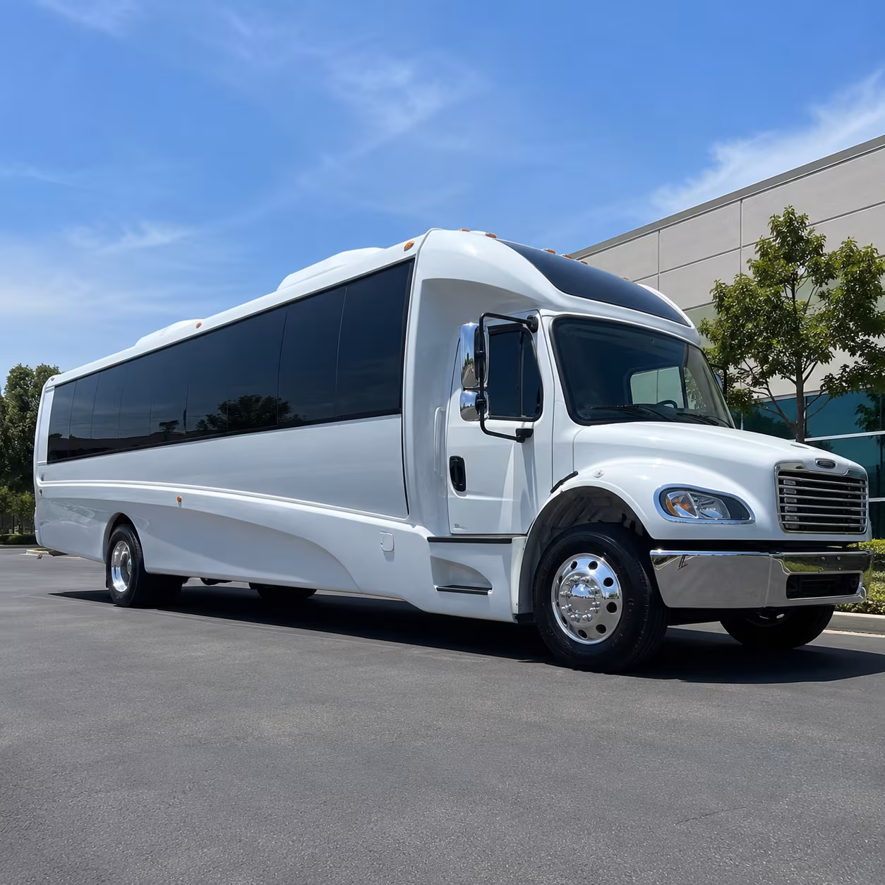 charter buses to smoothie king center concerts and arena shows