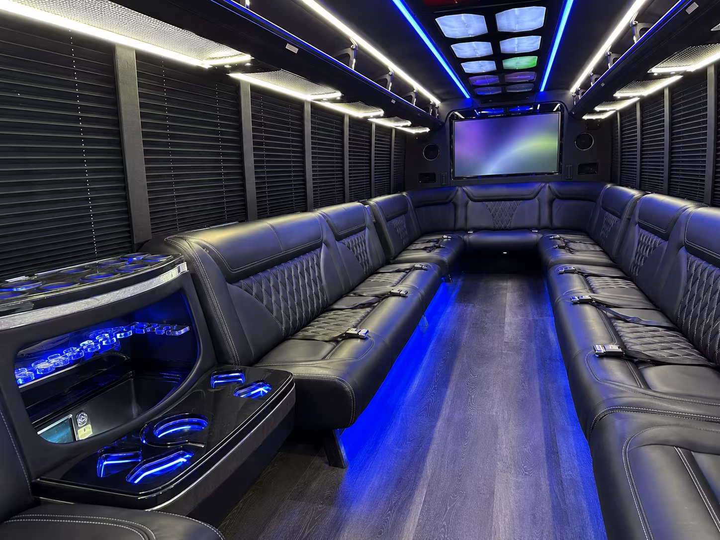 kenner 20 passenger party bus inside