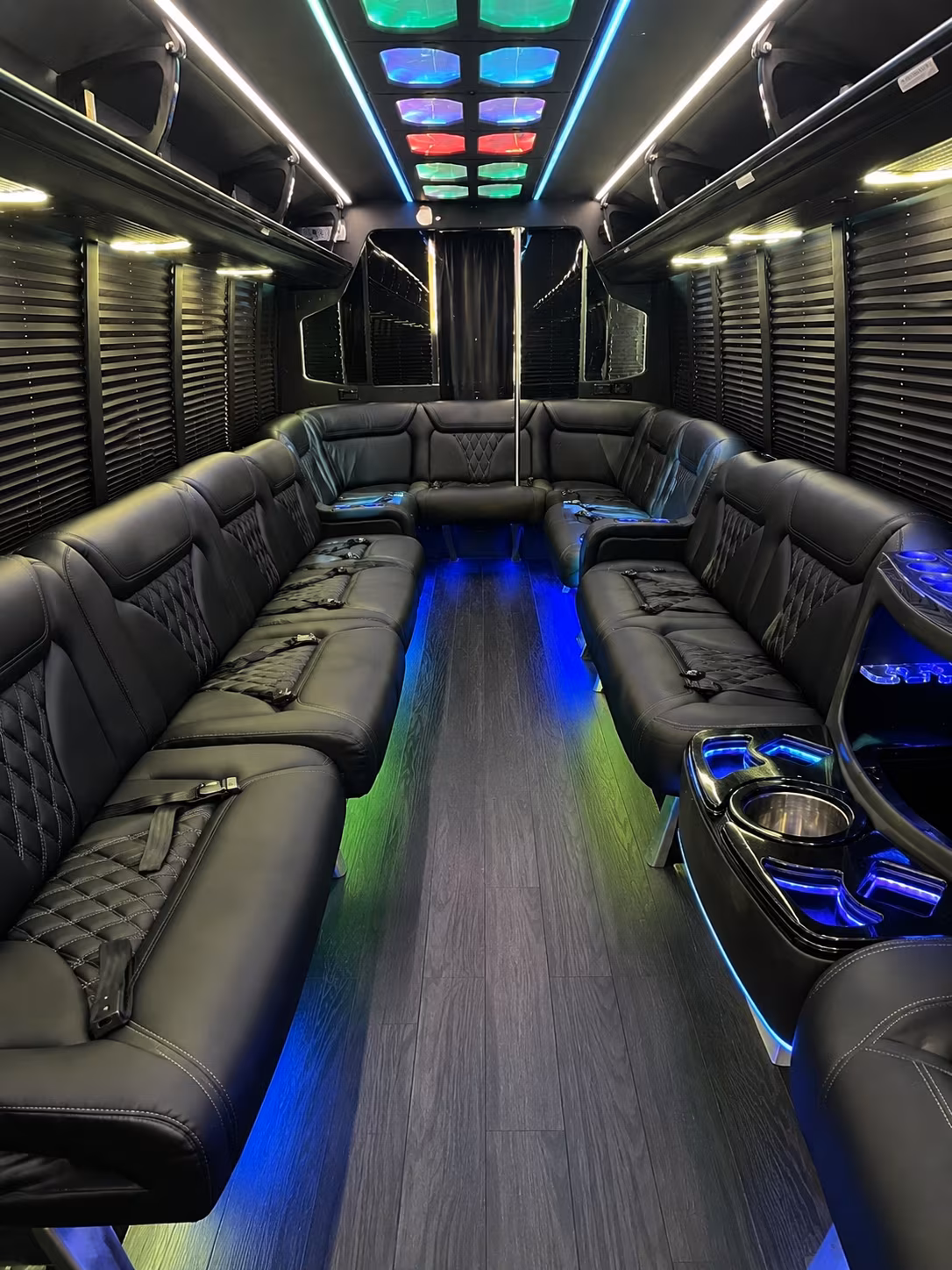 kenner 20 passenger party bus interior