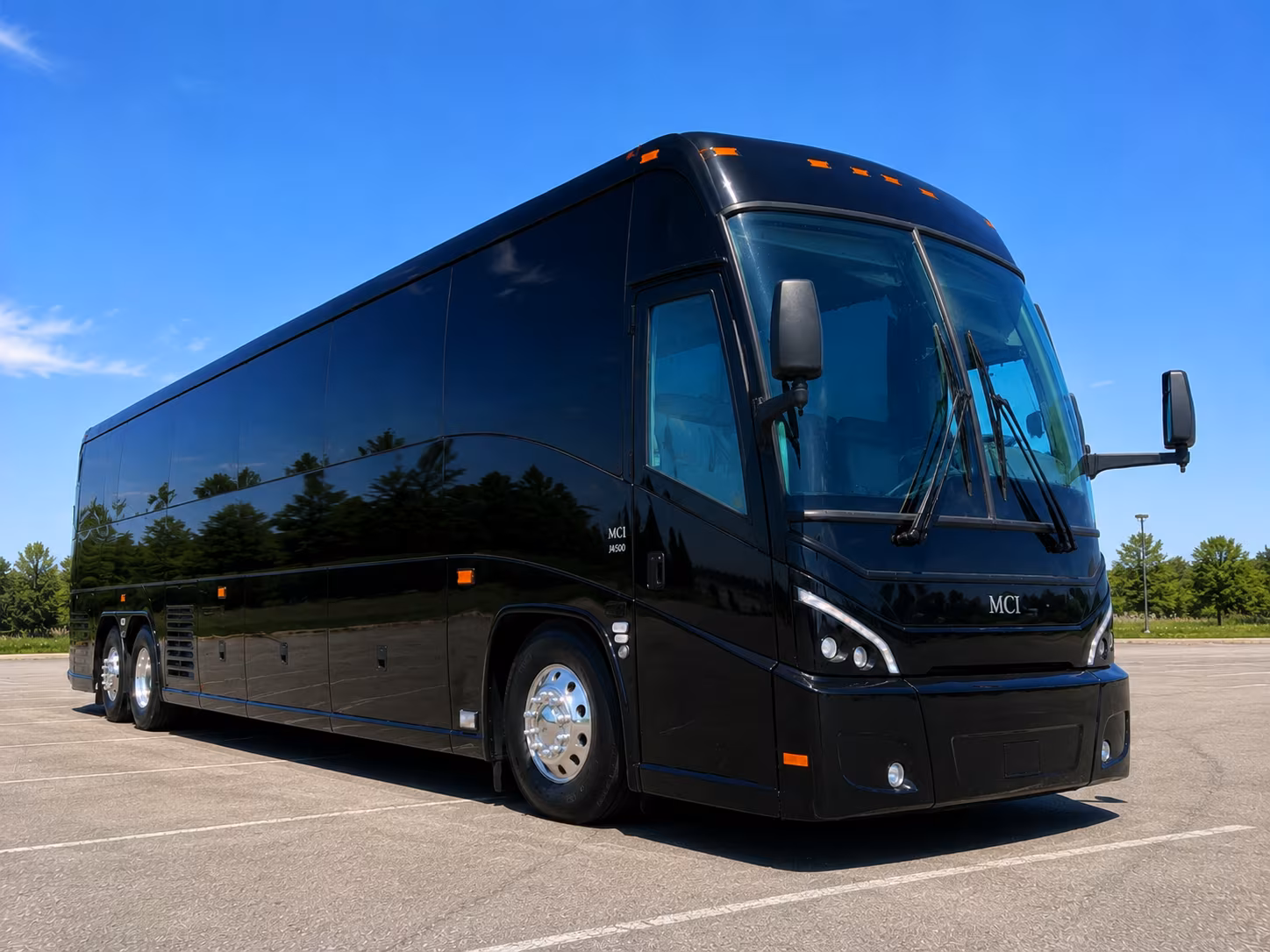 kenner charter bus rentals for long distance group travel on i 10