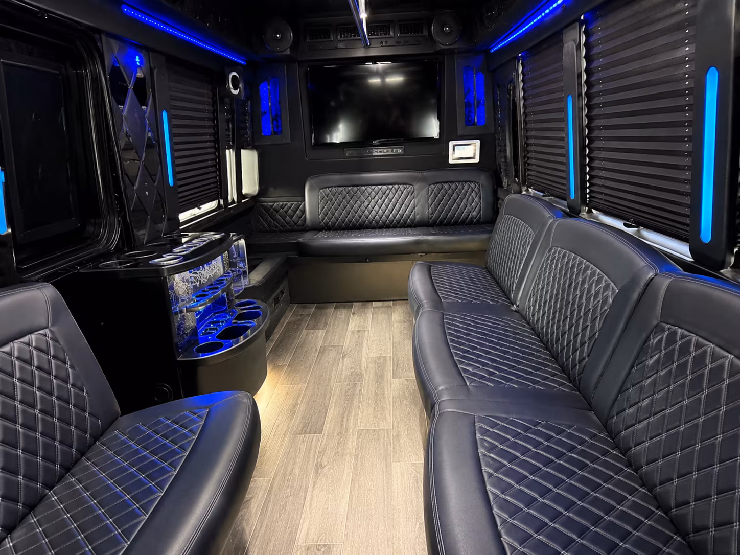 new orleans concert venues kenner party bus rental