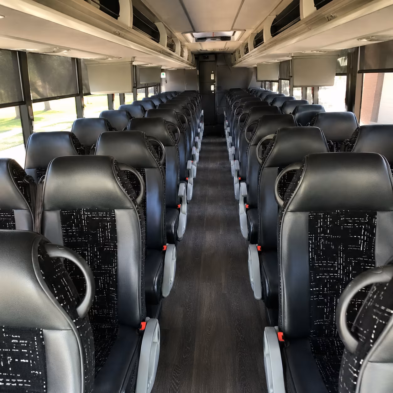 senior ministry and accessible bus rentals for kenner congregations