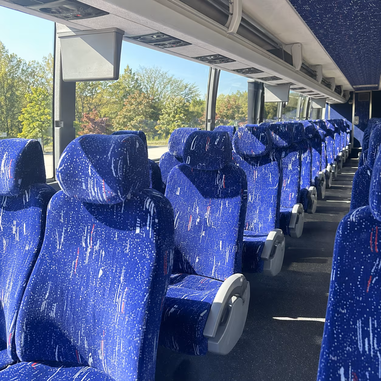 transportation buses for faith based events and conferences near kenner
